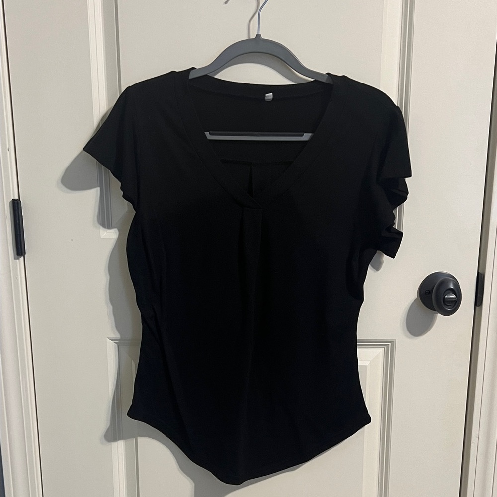 FINAL REDUCTION: Amazon Black V-Neck Short Sleeve Top